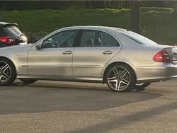Silber Gebraucht 2004 Mercedes E240 Avantgarde Limousine | 5.999 € (Teuer)