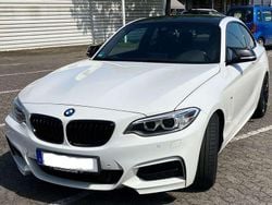 Weiß Gebraucht 2016 BMW M235 Sport Line Coupé | 28.500 € (Etwas zu teuer)