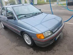 Gebraucht 1990 Ford Escort Limousine | 2.200 €