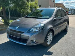 Grau Gebraucht 2009 Renault Clio II Luxe Limousine | 3.499 € (Fairer Preis)