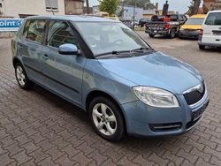 Grau Gebraucht 2007 Skoda Fabia Ambiente Limousine | 2.850 € (Fairer Preis)