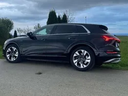 Brillantschwarz Gebraucht 2021 Audi e-tron S-Line SUV | 26.499 € (Superpreis)