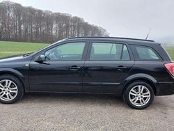 Schwarz Gebraucht 2006 Opel Astra Edition+ Kombi | 850 € (Superpreis)