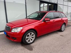 Rot Gebraucht 2009 Mercedes C200 Limousine | 4.999 € (Superpreis)