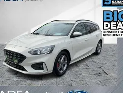 Weiß Gebraucht 2022 Ford Focus ST-Line X Kombi | 17.480 € (Fairer Preis)