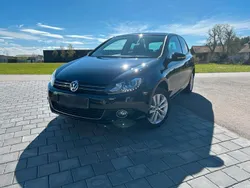 Schwarz Gebraucht 2011 VW Golf VI Kleinwagen | 5.500 € (Guter Preis)