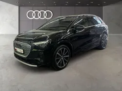 Schwarz Gebraucht 2022 Audi Q4 e-tron Sport SUV | 27.850 € (Guter Preis)