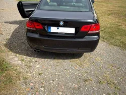 Schwarz Gebraucht 2009 BMW 330 Sport Line Coupé | 8.500 € (Guter Preis)