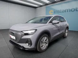 Grau Gebraucht 2023 Audi Q4 e-tron SUV | 27.699 € (Guter Preis)