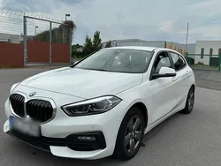 Weiß Gebraucht 2021 BMW 118 Advantage Kleinwagen | 16.990 € (Fairer Preis)