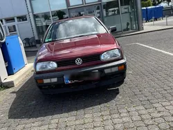 Rot Gebraucht 1993 VW Golf III Kleinwagen | 1.650 €