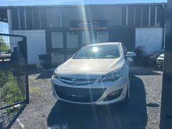 Silber Gebraucht 2014 Opel Astra Edition Kombi | 7.300 € (Fairer Preis)