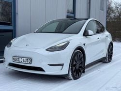 Pearl white multicoat Gebraucht 2022 Tesla Model Y Performance SUV | 35.995 € (Fairer Preis)