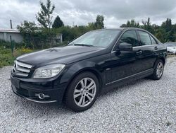 Schwarz Gebraucht 2010 Mercedes C180 Limousine | 3.500 €