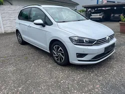 Grau Gebraucht 2017 VW Golf Sportsvan Sound Van / Kleinbus | 13.500 € (Fairer Preis)