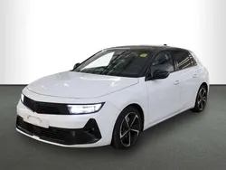 Weiß Gebraucht 2024 Opel Astra GSe Limousine | 28.490 € (Fairer Preis)