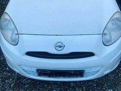 Weiß Gebraucht 2012 Nissan Micra Kleinwagen | 2.699 €