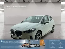 Weiß Gebraucht 2024 BMW 216 Active Tourer Efficient Dynamics Van / Kleinbus | 28.308 € (Etwas zu teuer)