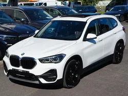 Weiß Gebraucht 2022 BMW X1 Advantage SUV | 23.888 € (Fairer Preis)