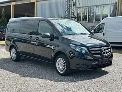 Schwarz Gebraucht 2023 Mercedes Vito Van / Kleinbus | 36.771 € (Teuer)