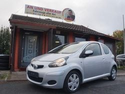 Silber Gebraucht 2009 Toyota Aygo Kleinwagen | 1.990 € (Guter Preis)