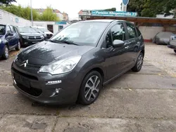 Grau Gebraucht 2016 Citroën C3 PureTech Kleinwagen | 6.990 € (Fairer Preis)