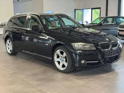 Schwarz Gebraucht 2011 BMW 320 Sport Line Kombi | 11.450 € (Teuer)