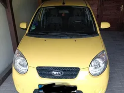 Gelb Gebraucht 2011 Kia Picanto Kleinwagen | 2.899 € (Fairer Preis)