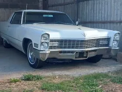 Weiß Gebraucht 1967 Cadillac Coupé DeVille Coupé | 15.000 €