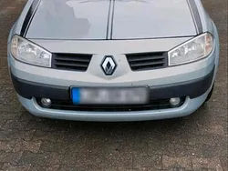 Silber Gebraucht 2004 Renault Mégane II Limousine | 1.600 € (Fairer Preis)