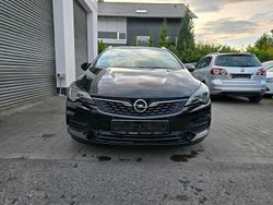 Schwarz Gebraucht 2020 Opel Astra Basis Kombi | 11.500 € (Superpreis)
