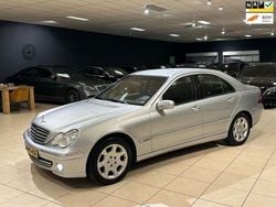 Grau Gebraucht 2004 Mercedes C200 Elegance Limousine | 4.950 € (Teuer)