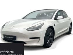 Weiß Gebraucht 2022 Tesla Model 3 Long Range RWD Limousine | 30.400 € (Teuer)