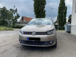 Gold Gebraucht 2014 VW Touran Life Van / Kleinbus | 8.700 € (Guter Preis)