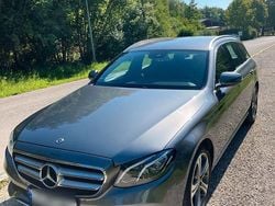 Grau Gebraucht 2018 Mercedes E220 Avantgarde Kombi | 19.350 € (Superpreis)