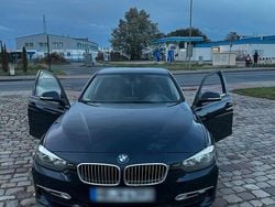 Blau Gebraucht 2012 BMW 320 Efficient Dynamics Limousine | 9.000 € (Guter Preis)