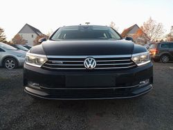 Schwarz Gebraucht 2018 VW Passat Comfortline Kombi | 11.900 € (Fairer Preis)