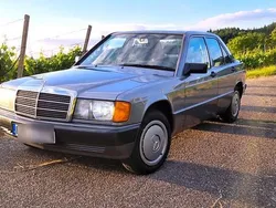 Grau Gebraucht 1990 Mercedes 190 Limousine | 7.820 €