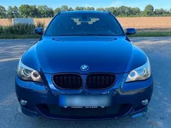 Blau Gebraucht 2007 BMW 530 M Sport Kombi | 10.800 € (Teuer)