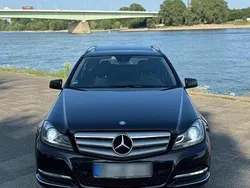 Schwarz Gebraucht 2012 Mercedes C220 Avantgarde Kombi | 8.900 € (Guter Preis)