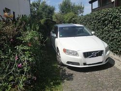 Weiß Gebraucht 2010 Volvo V70 Kombi | 6.800 € (Guter Preis)