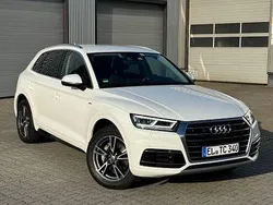 Weiß Gebraucht 2020 Audi Q5 Design SUV | 39.000 € (Fairer Preis)