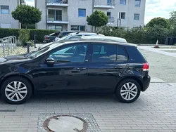 Schwarz Gebraucht 2011 VW Golf VI Limousine | 5.900 € (Etwas zu teuer)