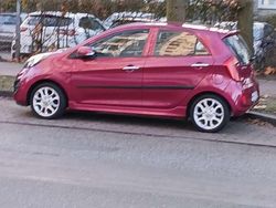 Violett Gebraucht 2014 Kia Picanto Spirit Kleinwagen | 6.500 € (Guter Preis)