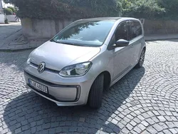 Gebraucht 2020 VW e-up! Kleinwagen | 11.000 € (Guter Preis)