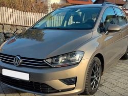 Gold Gebraucht 2014 VW Golf Sportsvan Comfortline Van / Kleinbus | 7.900 € (Fairer Preis)