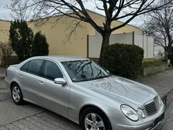 Silber Gebraucht 2004 Mercedes E280 Limousine | 4.350 €
