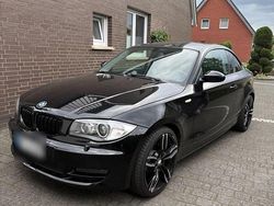 Schwarz Gebraucht 2008 BMW 120 Coupé Coupé | 6.000 € (Fairer Preis)