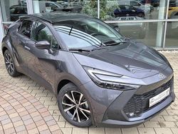 Grau Neu 2025 Toyota C-HR Team SUV | 33.990 € (Superpreis)