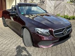 Rot Gebraucht 2019 Mercedes E220 Avantgarde Cabrio | 39.750 € (Fairer Preis)